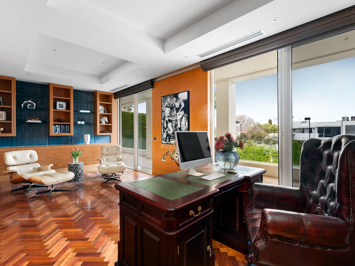 90, Esplanade, Brighton, VIC 3186