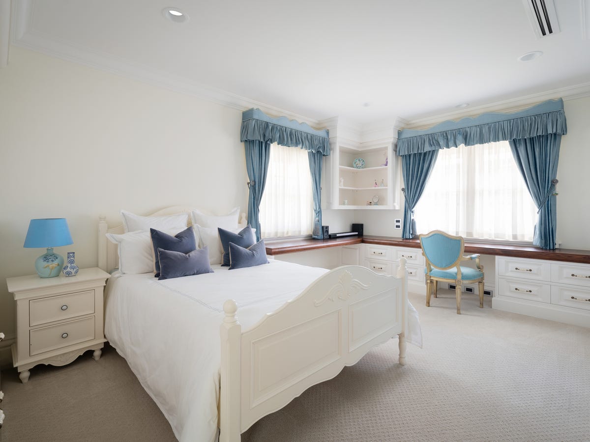 Family luxury in prestigious Toorak locale with no heritage overlays