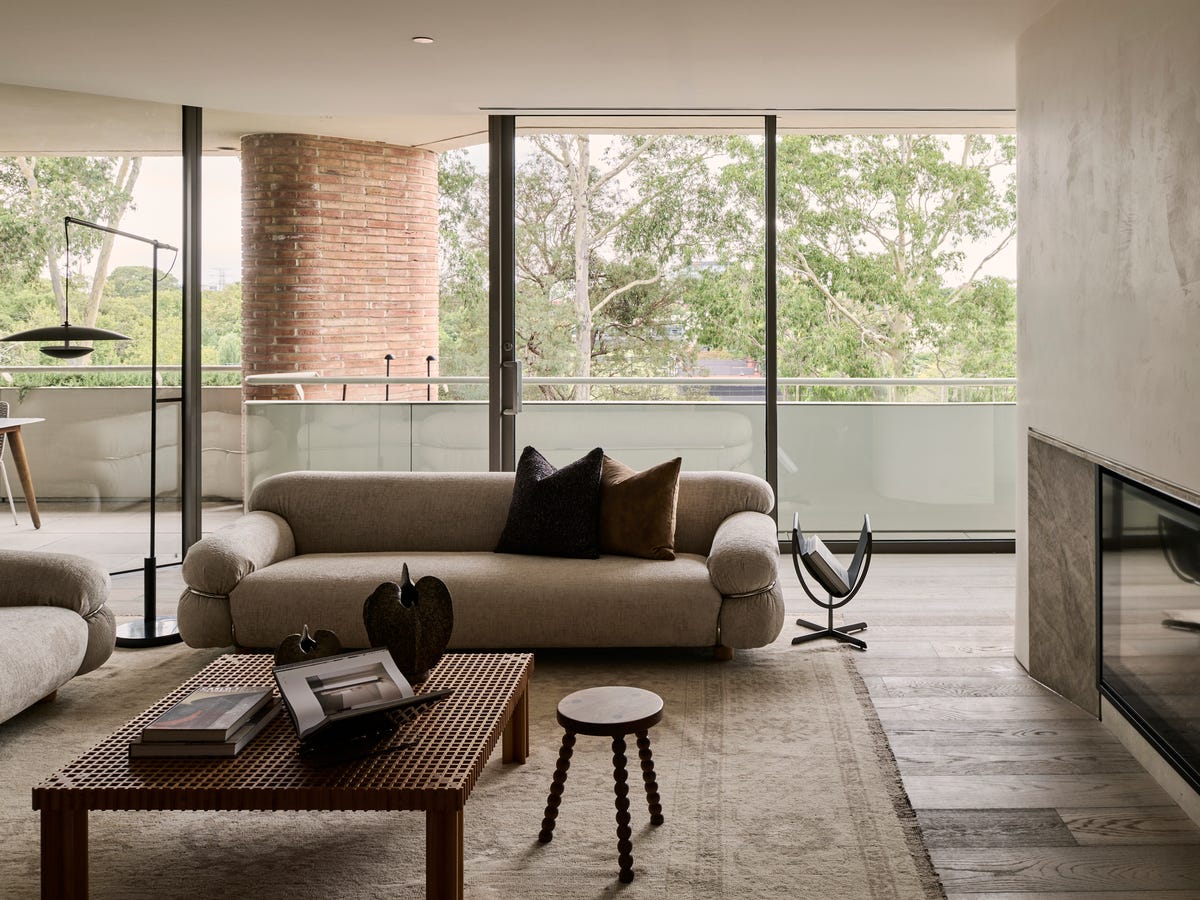 Sub-Penthouse Luxury